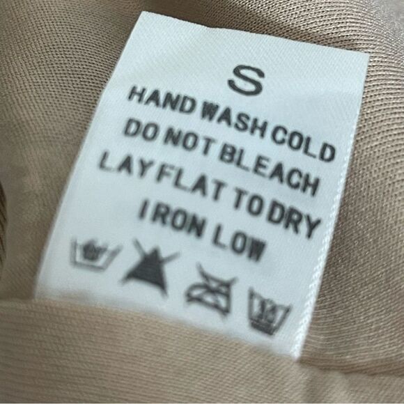 La Miel Tank Size S Blush Sequin Top - Picture 6 of 8